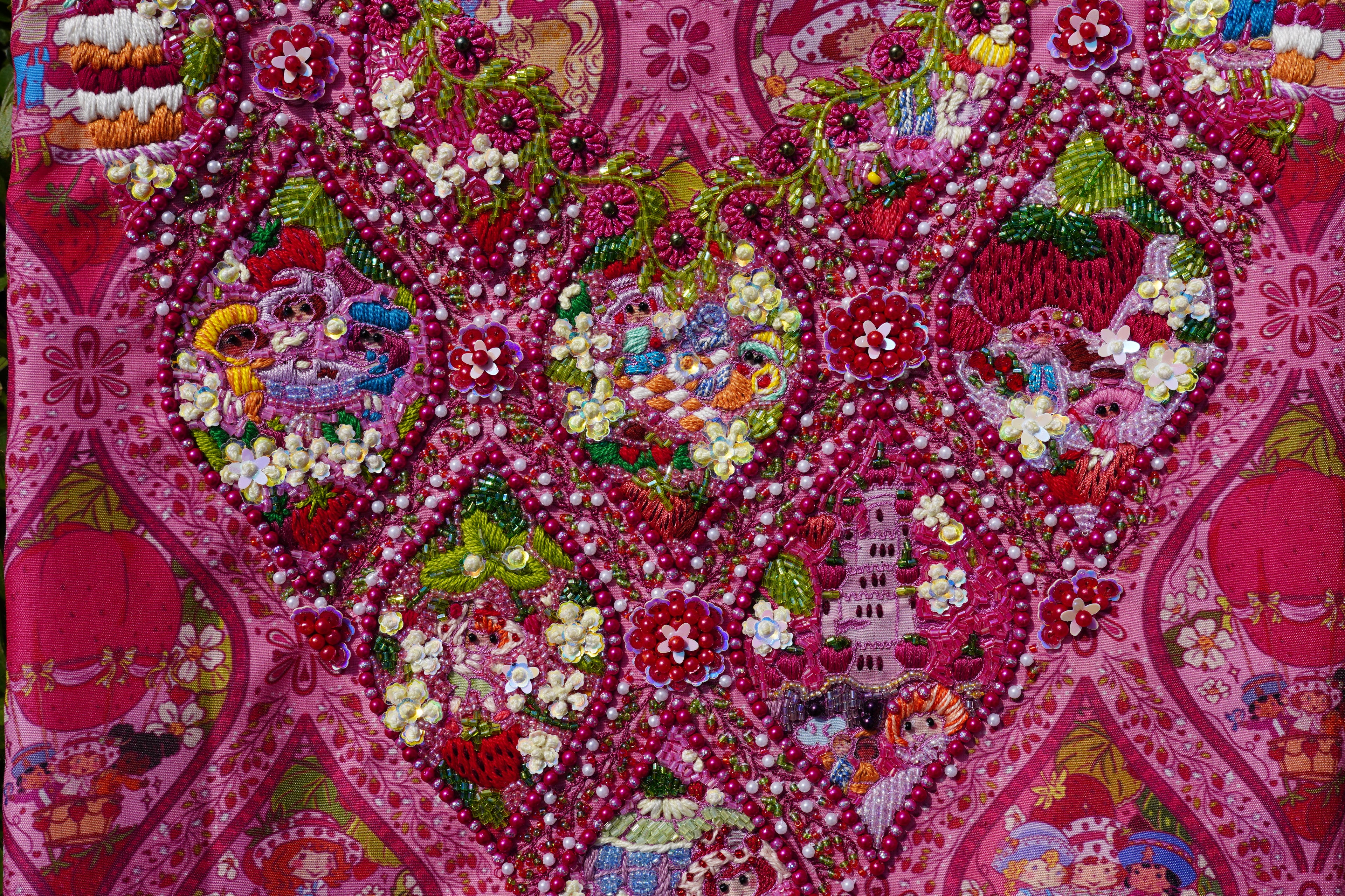 FluffxFlora Strawberry Shortcake (Ready Unstitched)