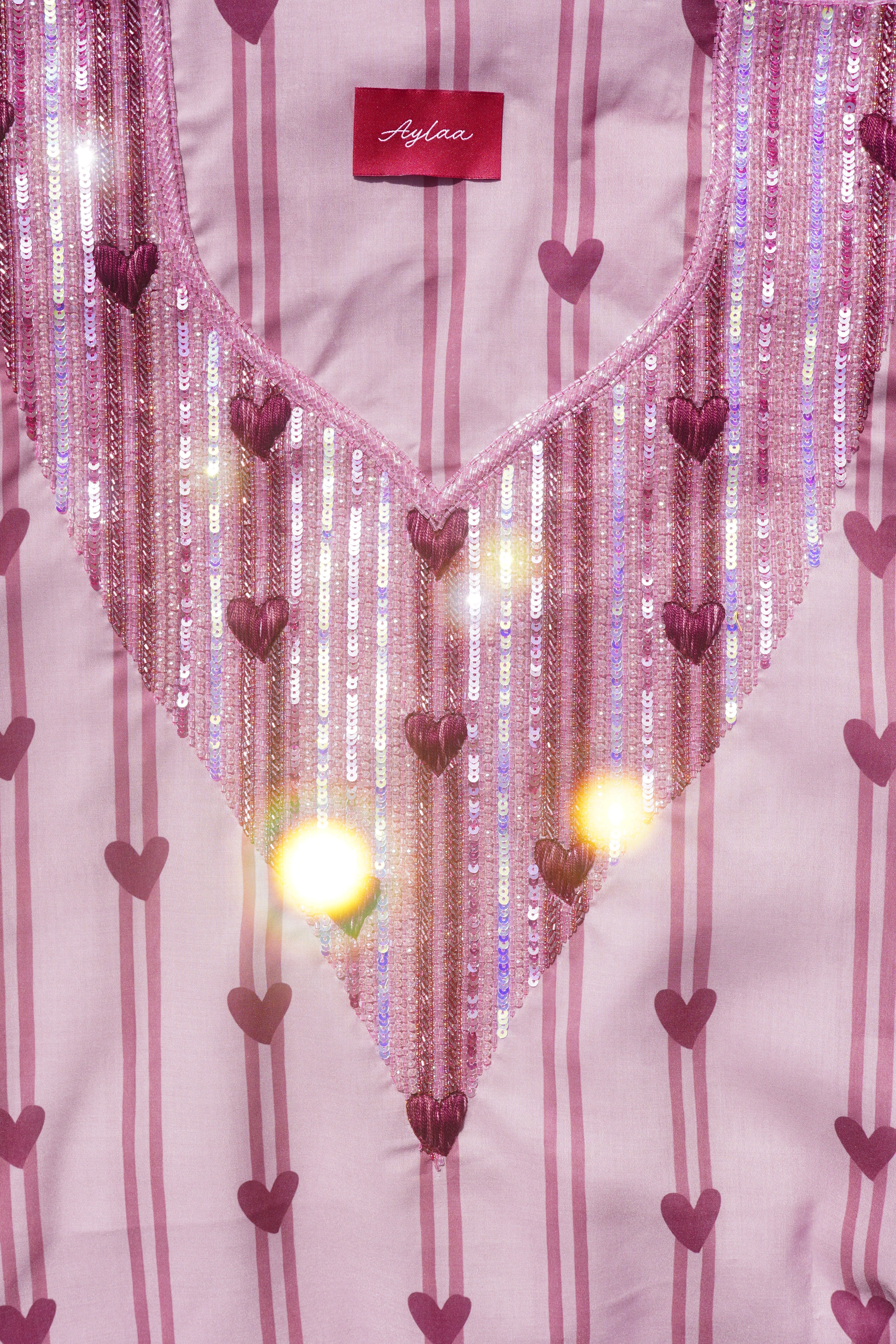 Trailing hearts