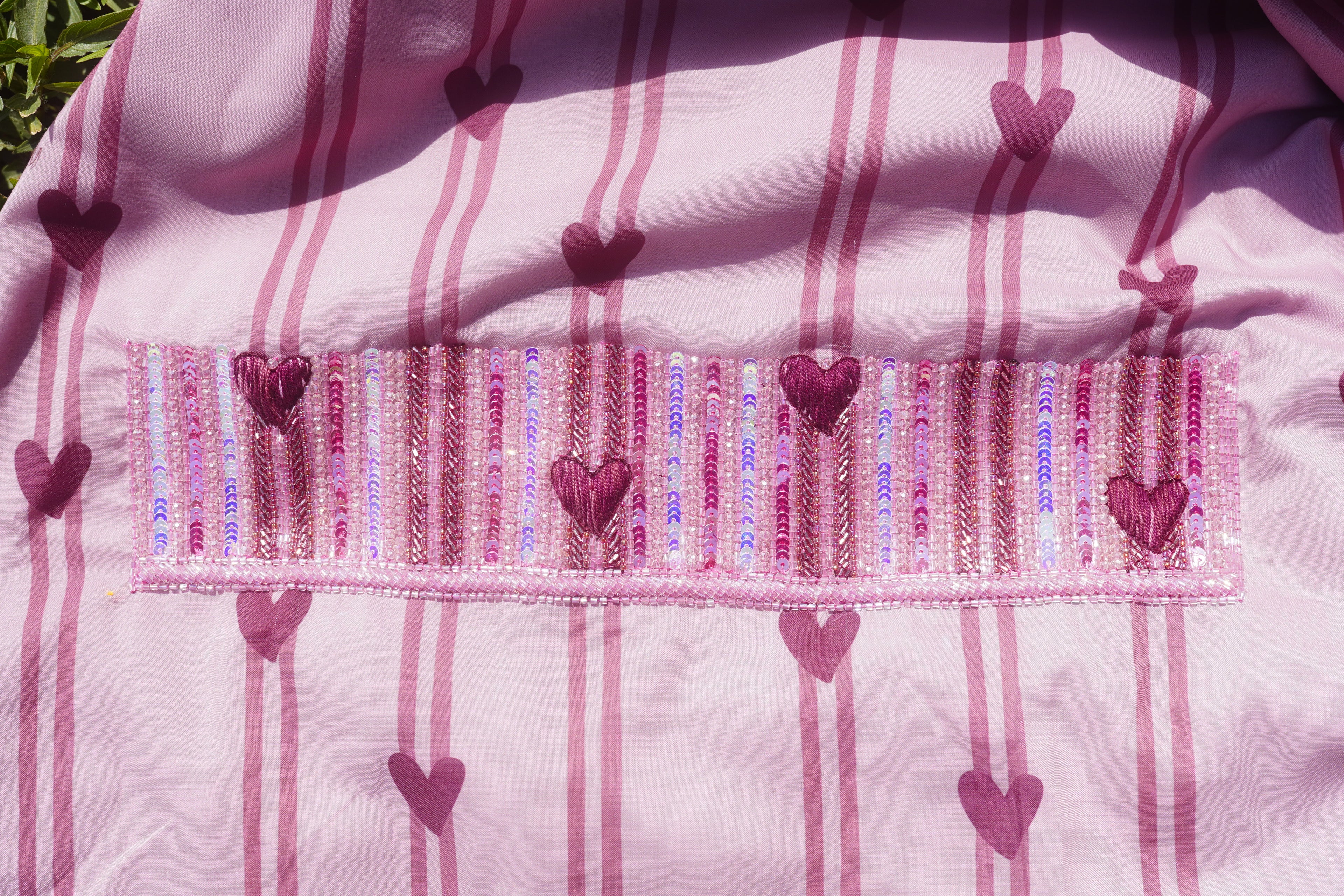 Trailing hearts