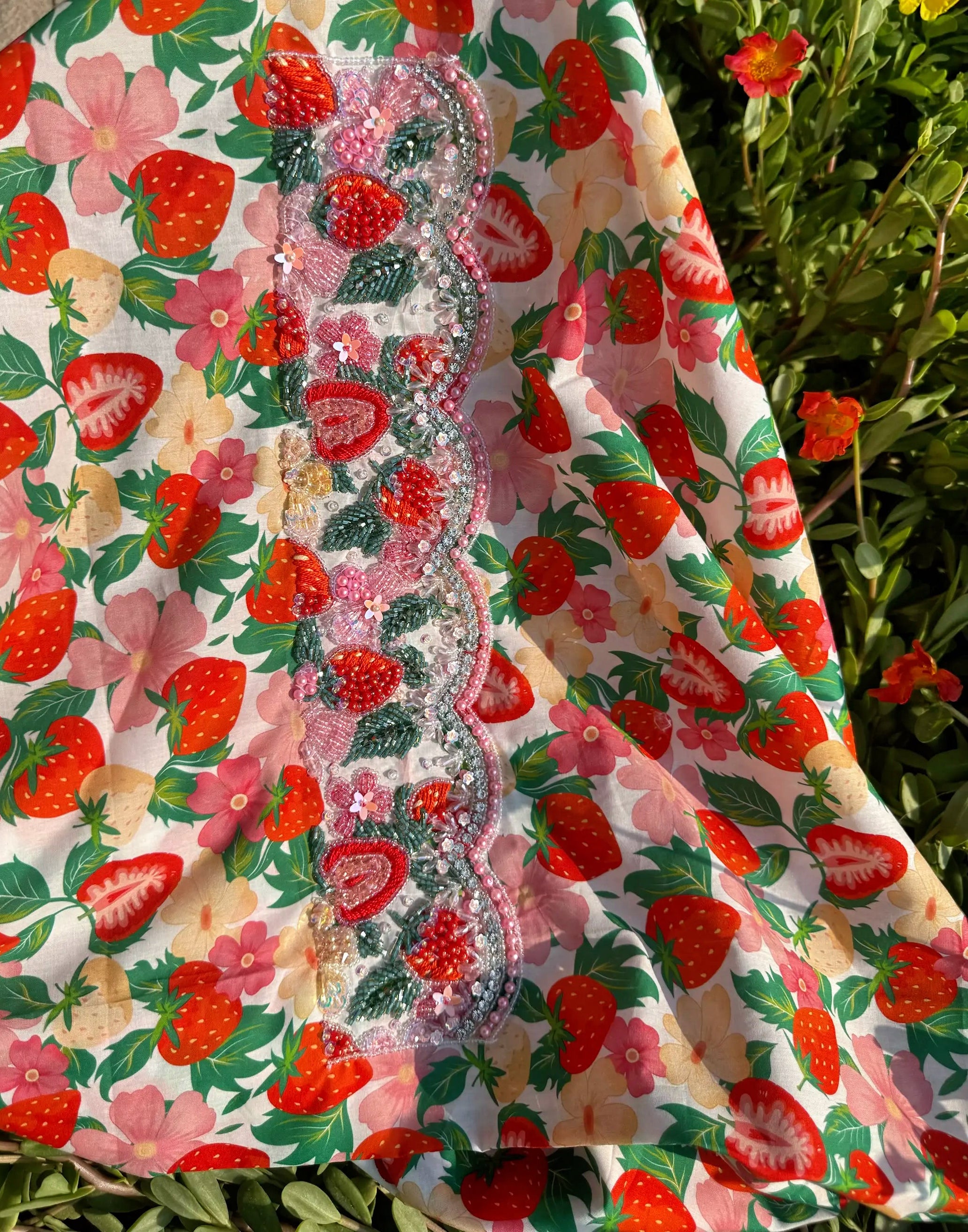 Strawberry Bloom (Ready Unstitched)