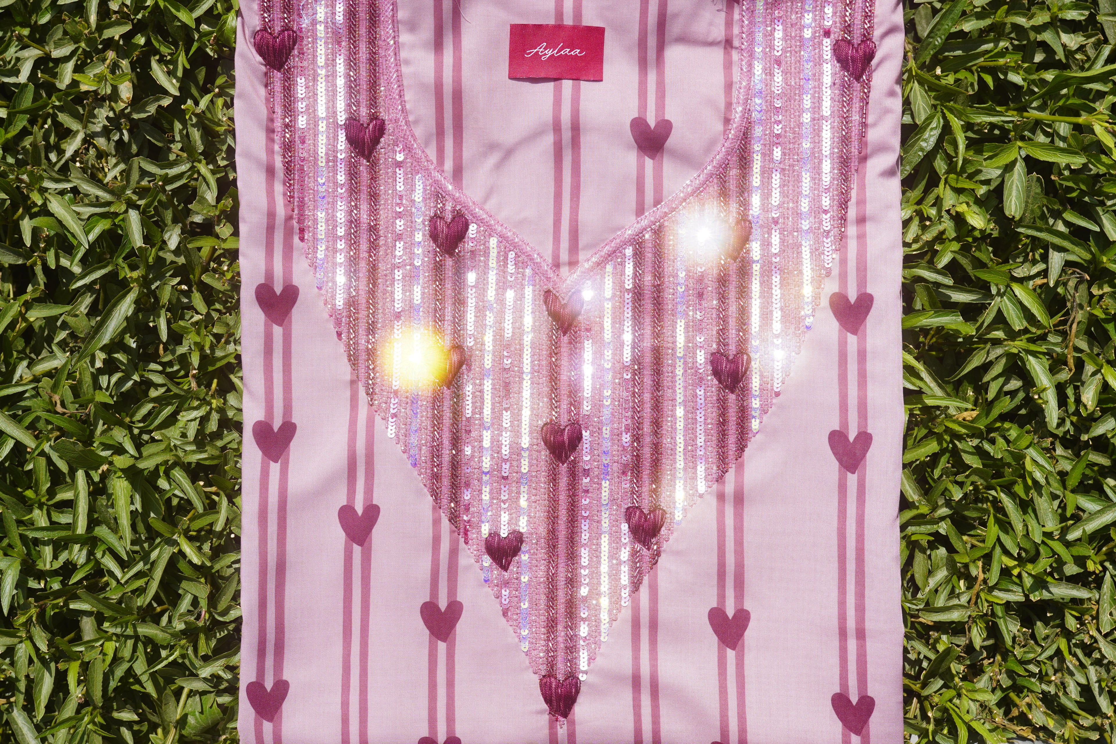 Trailing hearts