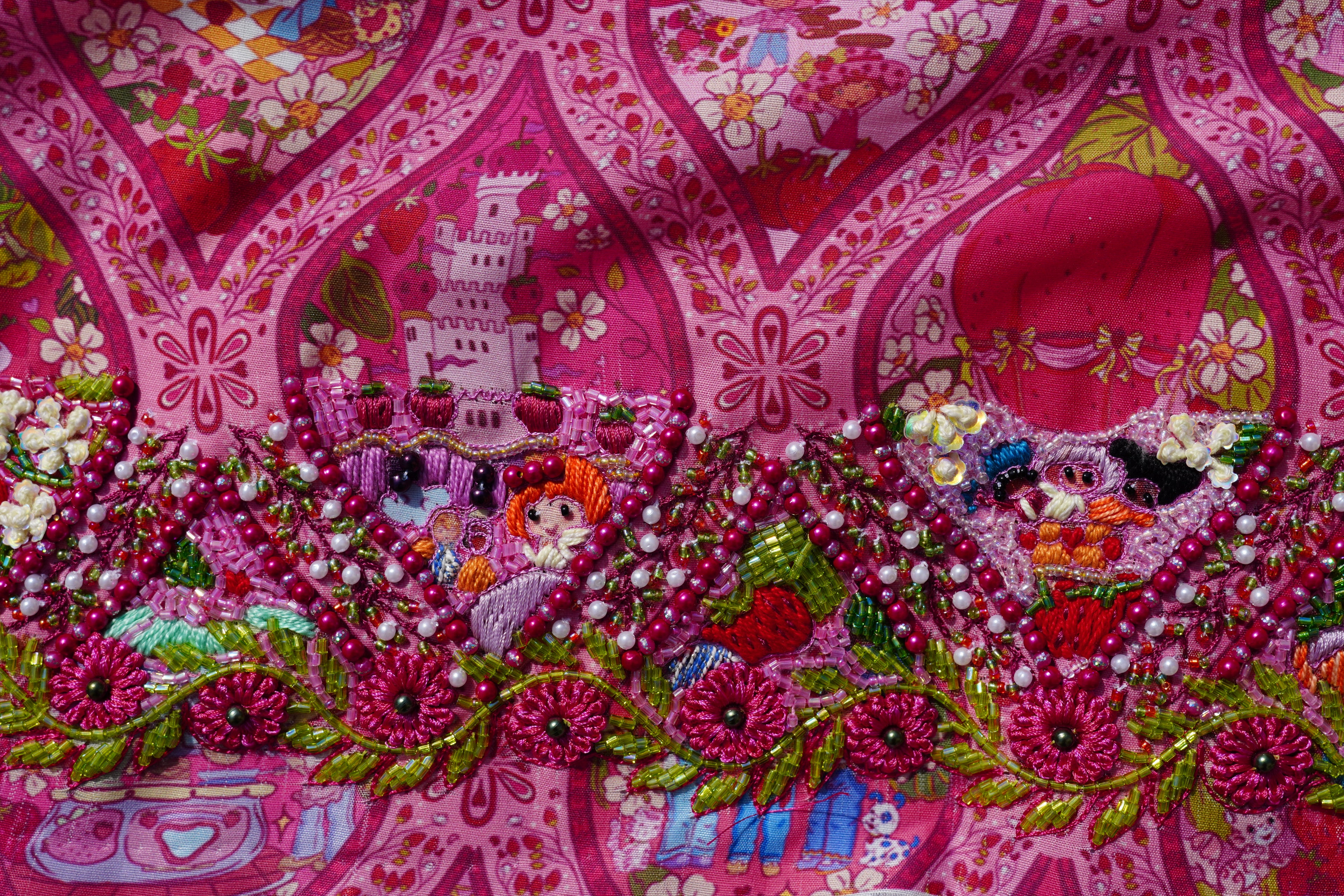 FluffxFlora Strawberry Shortcake (Ready Unstitched)